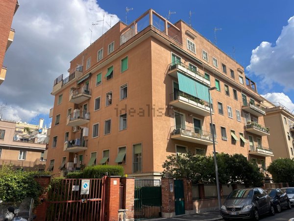 casa indipendente in vendita a Roma in zona Trieste