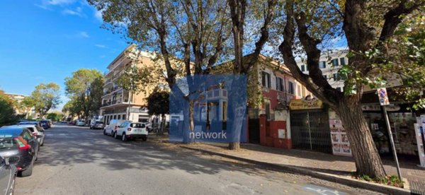 appartamento in vendita a Roma in zona Ostia