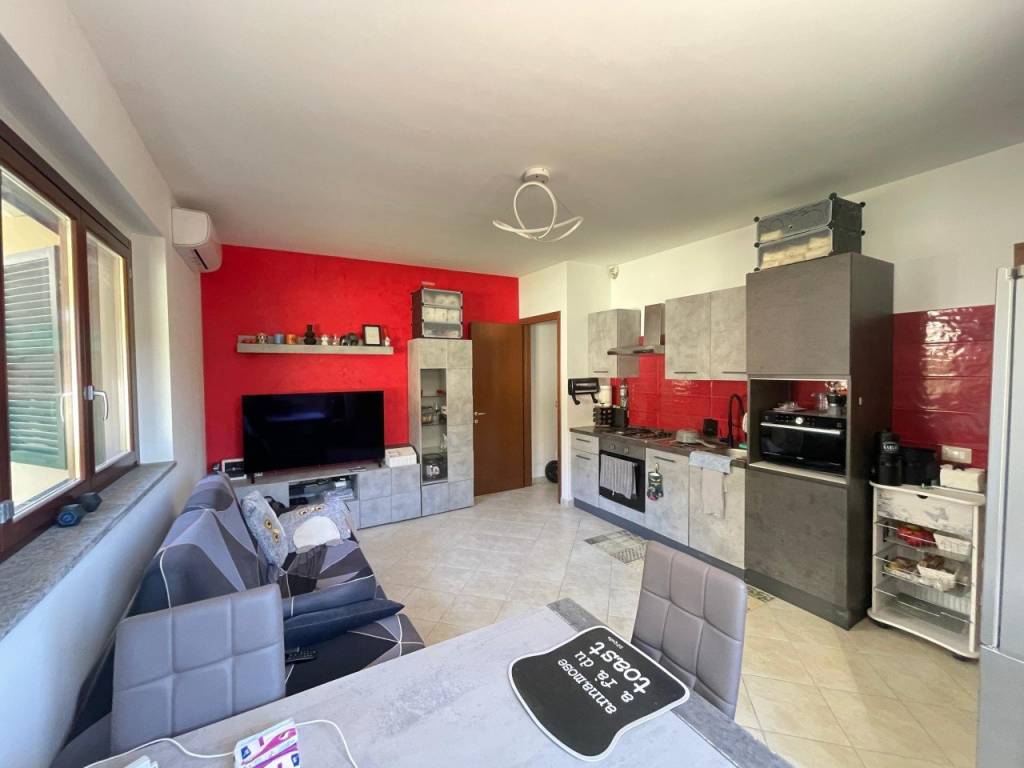 casa indipendente in vendita a Roma in zona Pantan Monastero