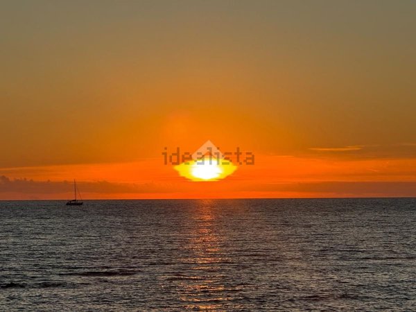 appartamento in vendita a Roma in zona Ostia