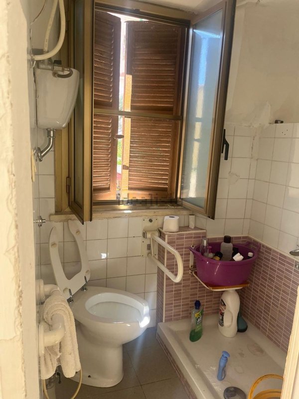 appartamento in vendita a Roma in zona Acilia