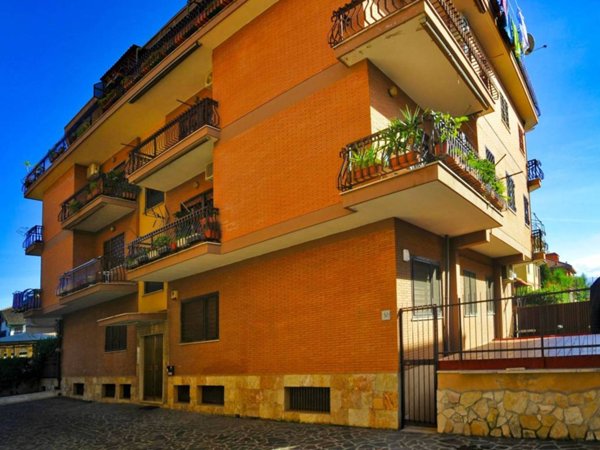 appartamento in vendita a Roma in zona Romanina