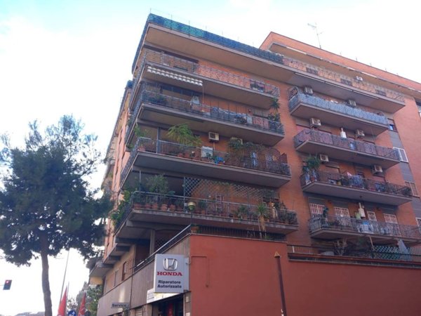 appartamento in vendita a Roma
