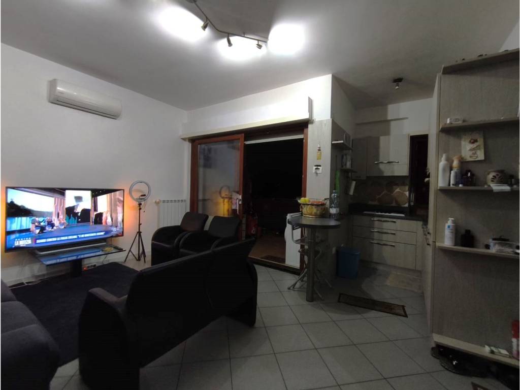 appartamento in vendita a Roma in zona Acilia