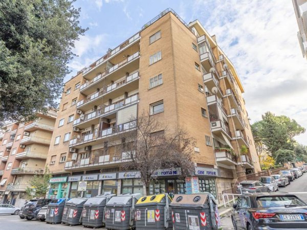 appartamento in vendita a Roma in zona Aurelio