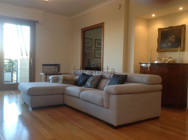 appartamento in vendita a Roma in zona Ostiense