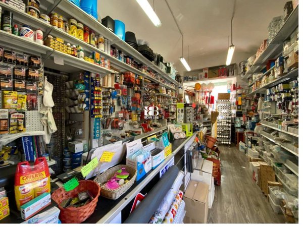 negozio in vendita a Roma