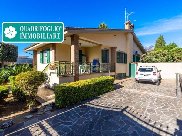 casa indipendente in vendita a Roma in zona Dragona/Bagnoletto