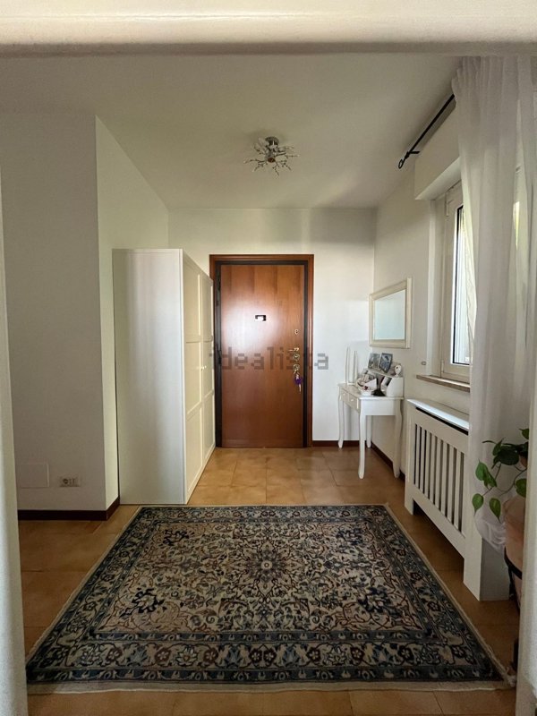 appartamento in vendita a Roma in zona Ardeatino