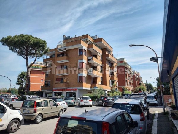 locale di sgombero in vendita a Roma