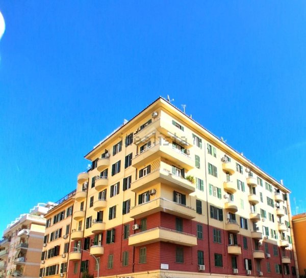 appartamento in vendita a Roma in zona Tuscolano