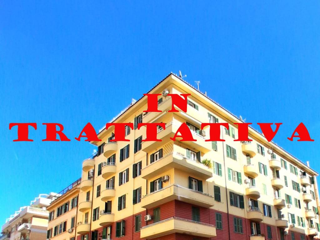 appartamento in vendita a Roma in zona Tuscolano
