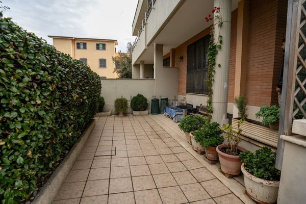 casa indipendente in vendita a Roma in zona Casal Palocco