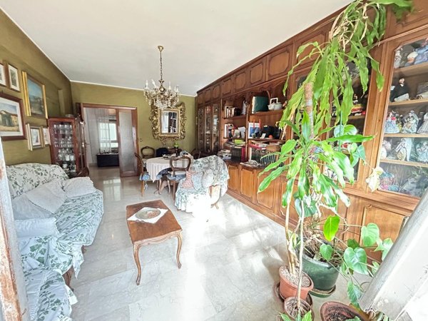 appartamento in vendita a Roma in zona Ostiense