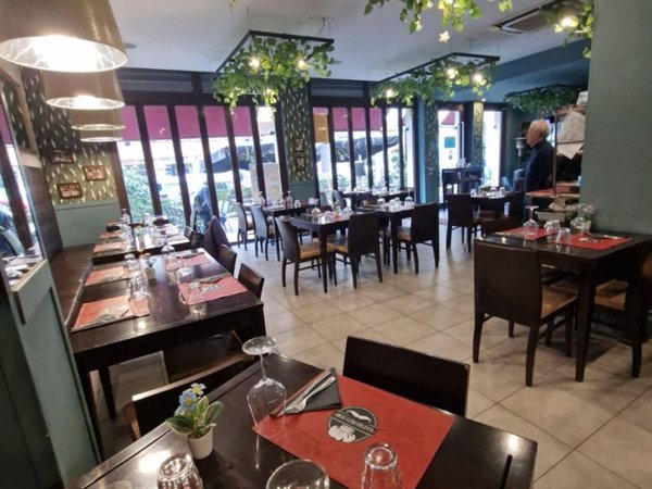 negozio in vendita a Roma in zona Portuense