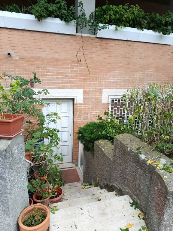 appartamento in vendita a Roma in zona Tor di Quinto