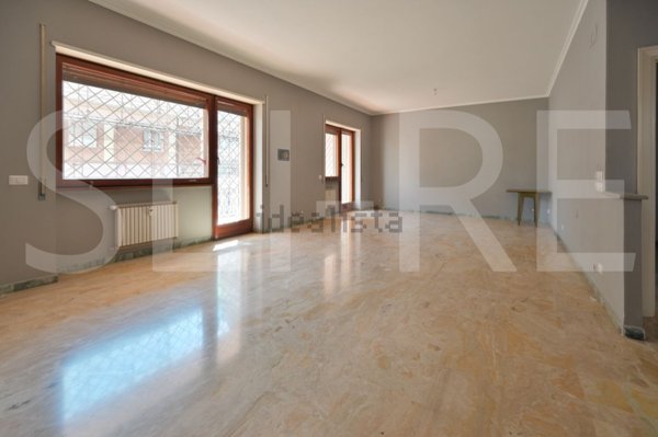 appartamento in vendita a Roma in zona Tor di Quinto