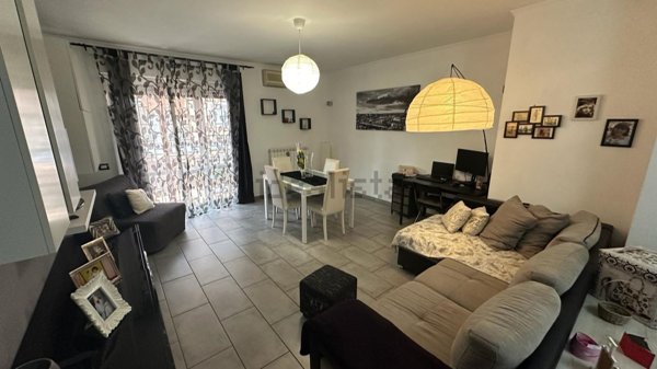 appartamento in vendita a Roma in zona Dragoncello