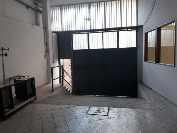 locale di sgombero in vendita a Roma in zona Torrevecchia