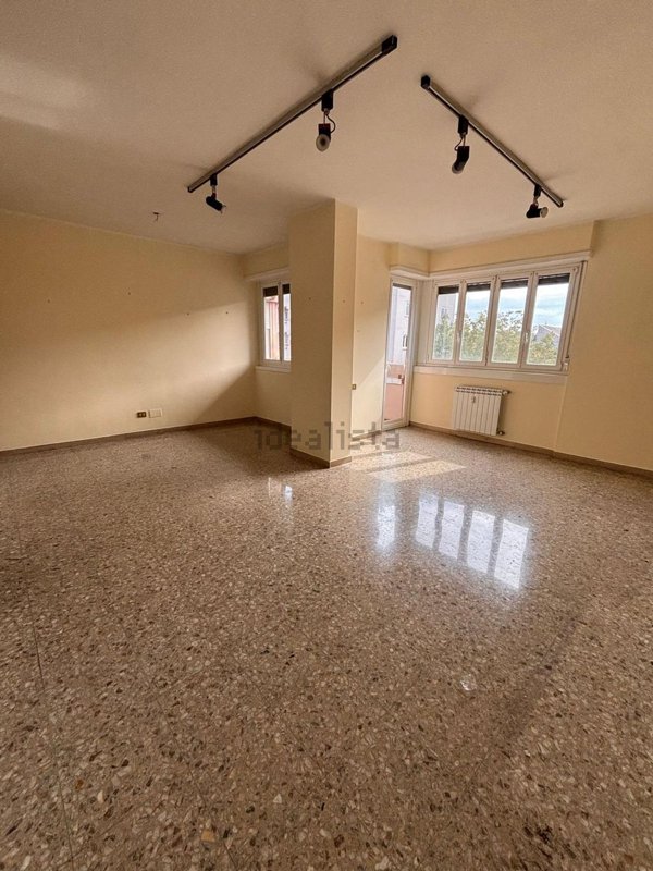 appartamento in vendita a Roma in zona Spinaceto