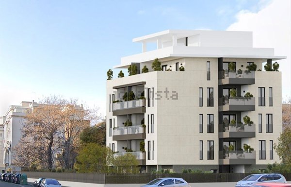 appartamento in vendita a Roma in zona Tuscolano