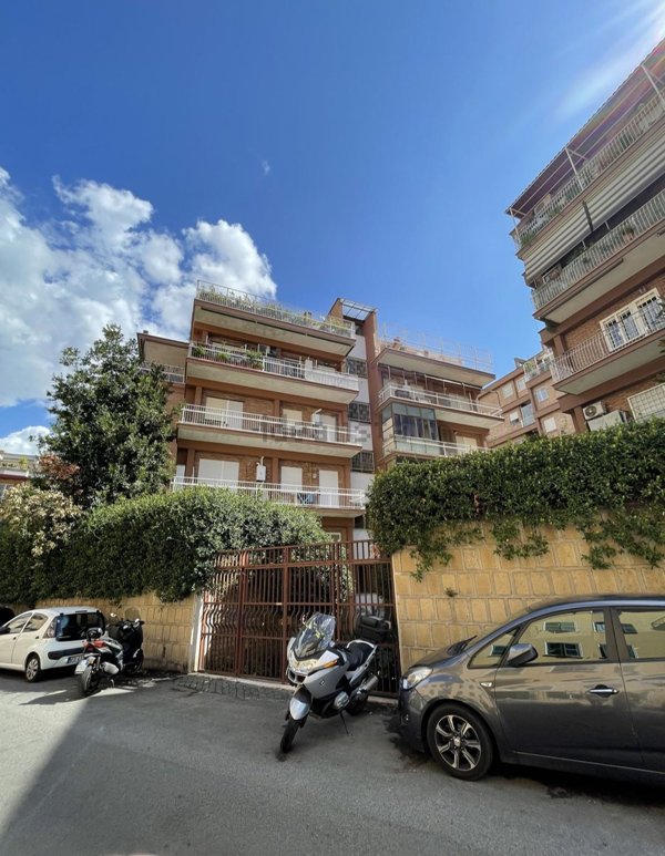appartamento in vendita a Roma in zona Trionfale