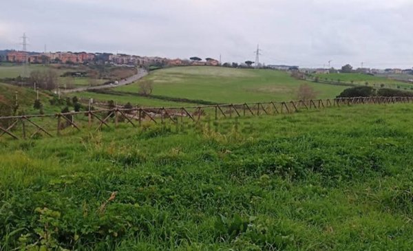 appartamento in vendita a Roma in zona Castel di Leva