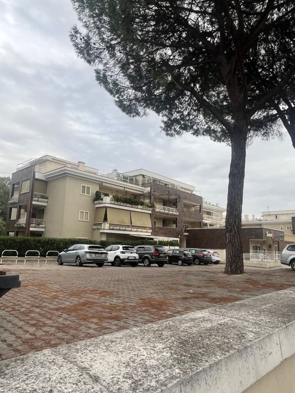 appartamento in vendita a Roma in zona Casalotti