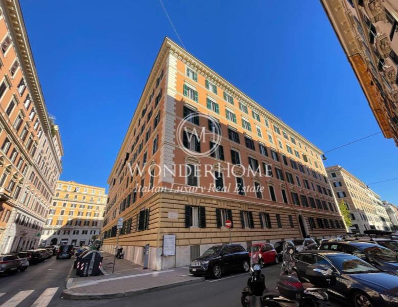appartamento in vendita a Roma in zona Rione Prati