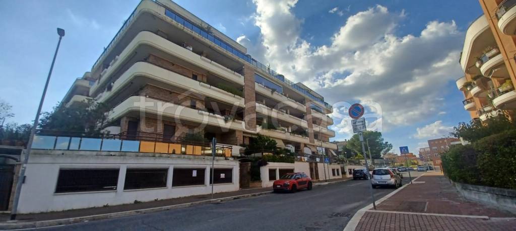 appartamento in vendita a Roma in zona Fidene