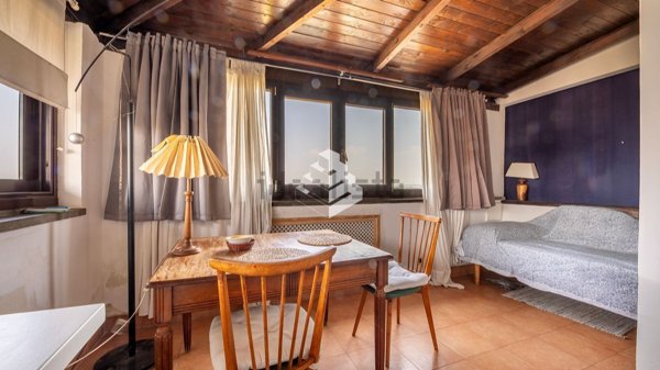 appartamento in vendita a Roma in zona Spinaceto