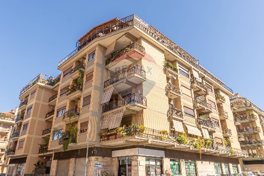 appartamento in vendita a Roma in zona Tuscolano