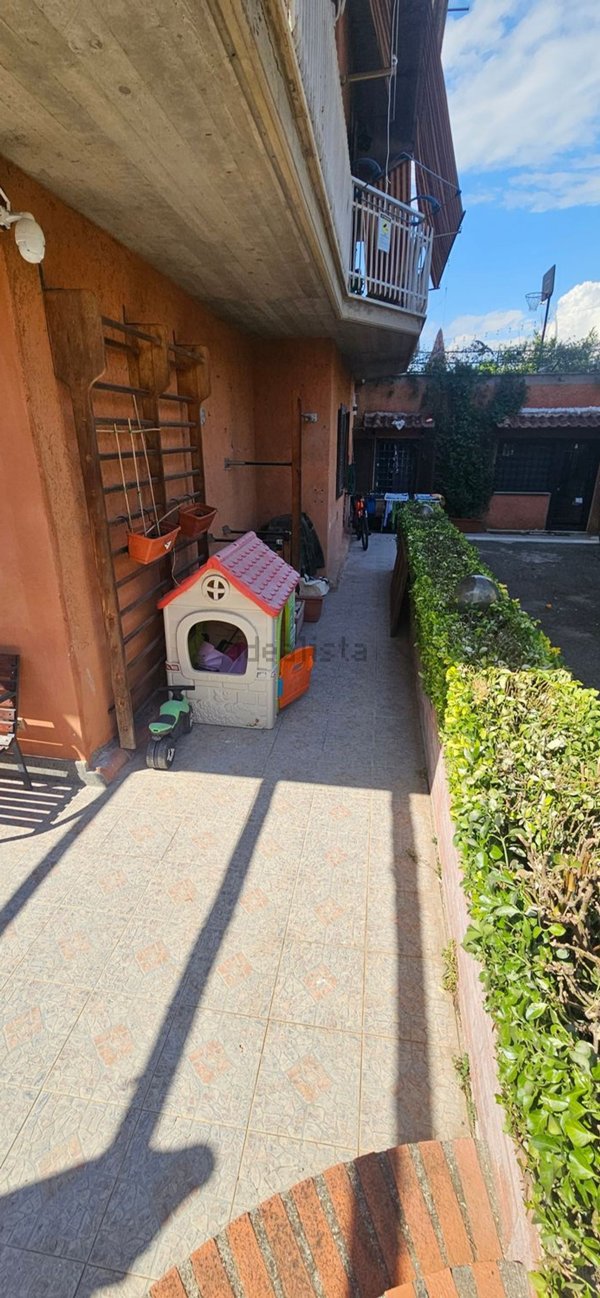 appartamento in vendita a Roma in zona Isola Farnese