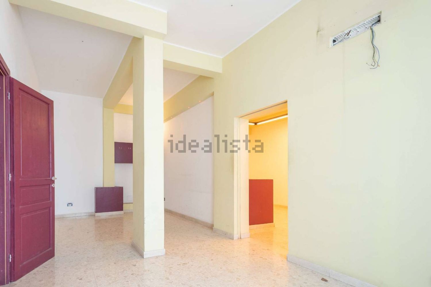 negozio in vendita a Roma in zona Ostiense