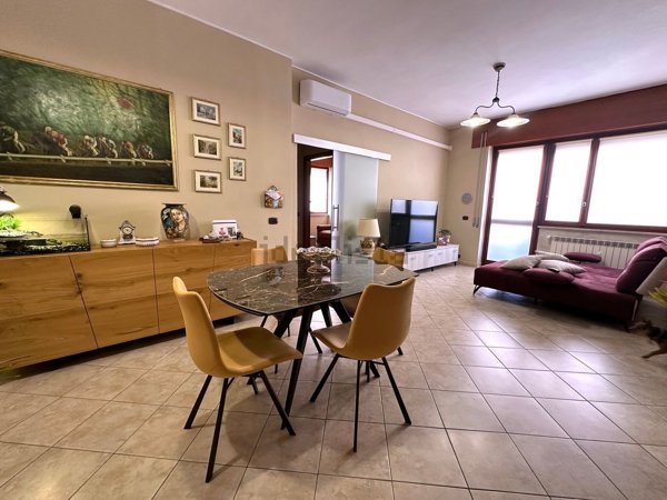 appartamento in vendita a Roma in zona Ostia