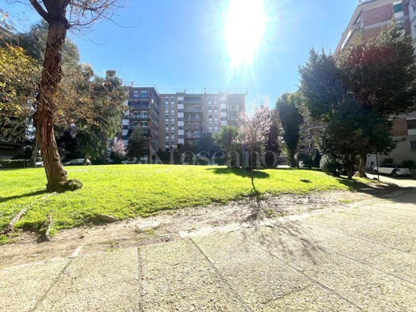 appartamento in vendita a Roma in zona Aurelio