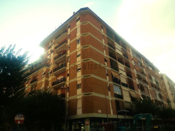 appartamento in vendita a Roma in zona Collatino