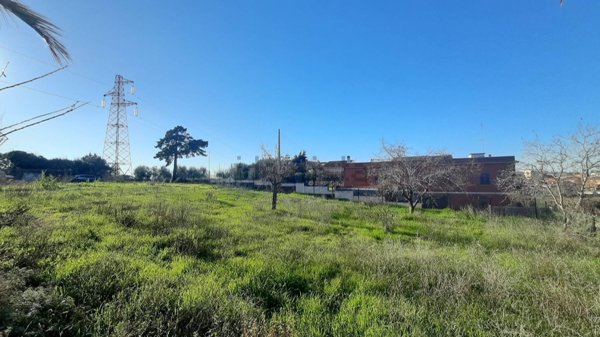 terreno edificabile in vendita a Roma in zona Massimina/Casal Lumbroso