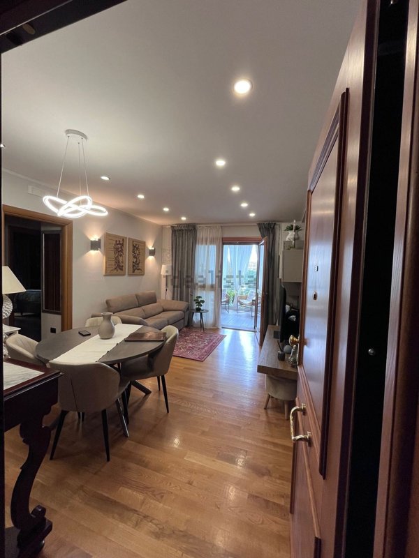 appartamento in vendita a Roma in zona Colle dei Pini