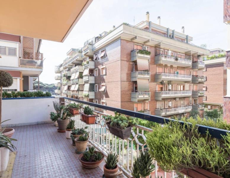 appartamento in vendita a Roma in zona Ostia