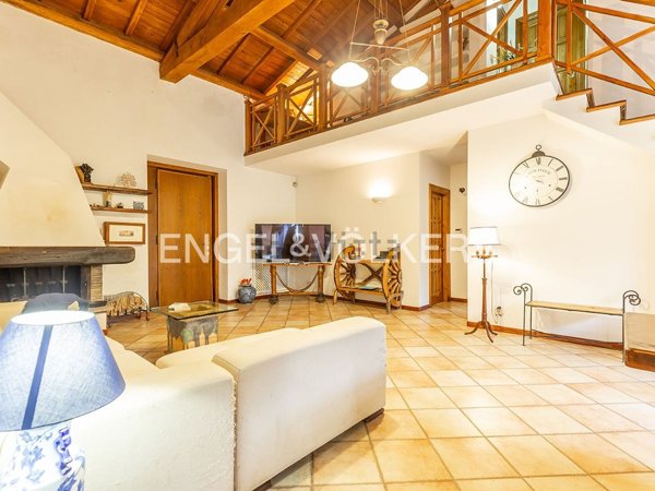 appartamento in vendita a Roma in zona Trigoria