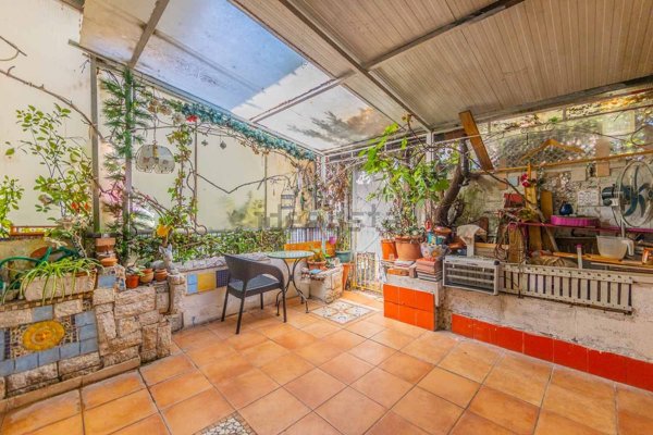 appartamento in vendita a Roma in zona Torre Maura