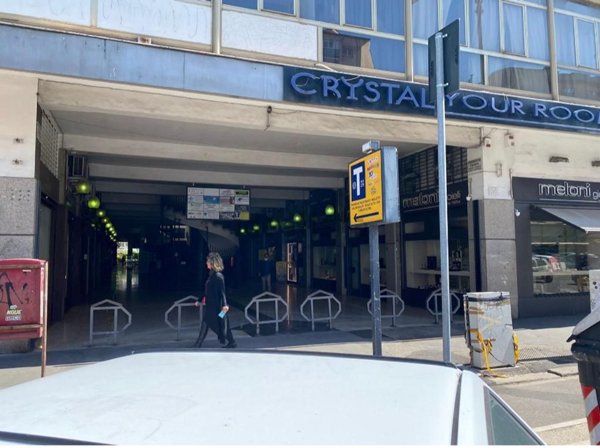 locale commerciale in vendita a Roma in zona Don Bosco