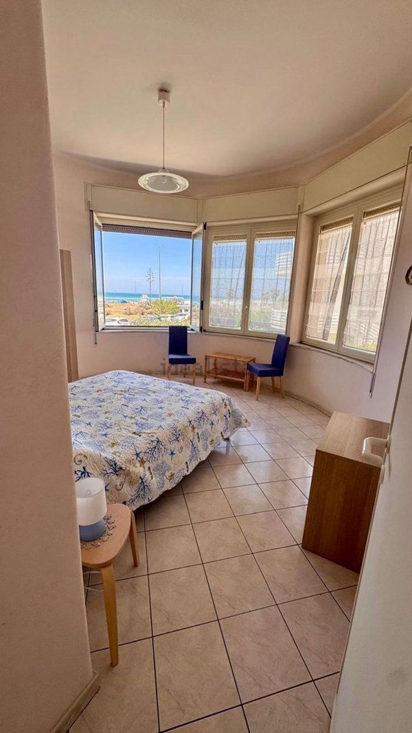 appartamento in vendita a Roma in zona Ostia