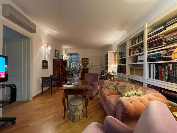 appartamento in vendita a Roma in zona Corviale