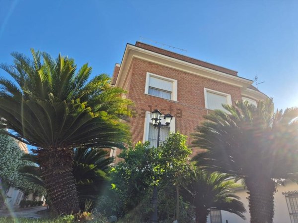 casa indipendente in vendita a Roma