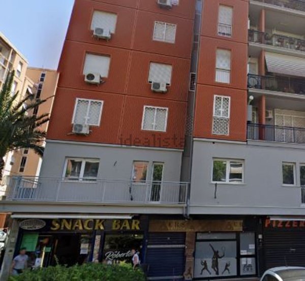 negozio in vendita a Roma in zona Collatino