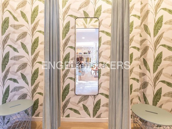 locale commerciale in vendita a Roma in zona Monte Sacro/Talenti