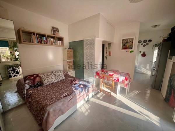 appartamento in vendita a Roma in zona Ostia