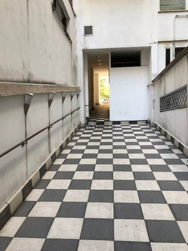 negozio in vendita a Roma in zona Gianicolense